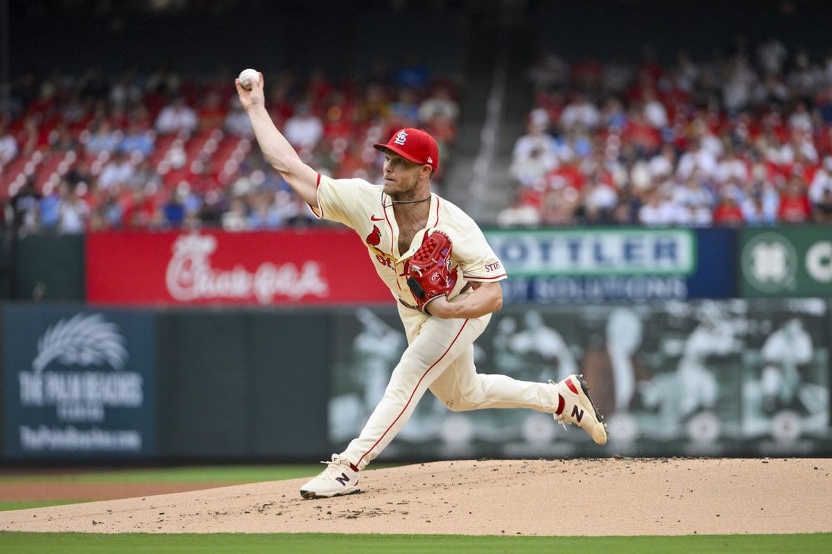 Aug 16, 2025; St. Louis, Missouri, USA;  St. Louis Cardinals starting pitcher Sonny Gray (54) pitches against the New York Yankees during the first inning at Busch Stadium. Mandatory Credit: Jeff Curry-Imagn Images