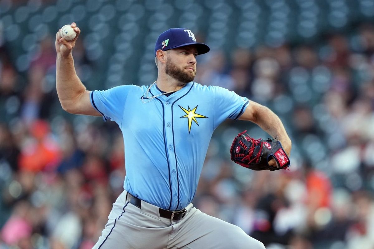 Aug 16, 2025; San Francisco, California, USA; Tampa Bay Rays pitcher Adrian Houser (37) throws a pitch against the San Francisco Giants during the first inning at Oracle Park. Mandatory Credit: Darren Yamashita-Imagn Images