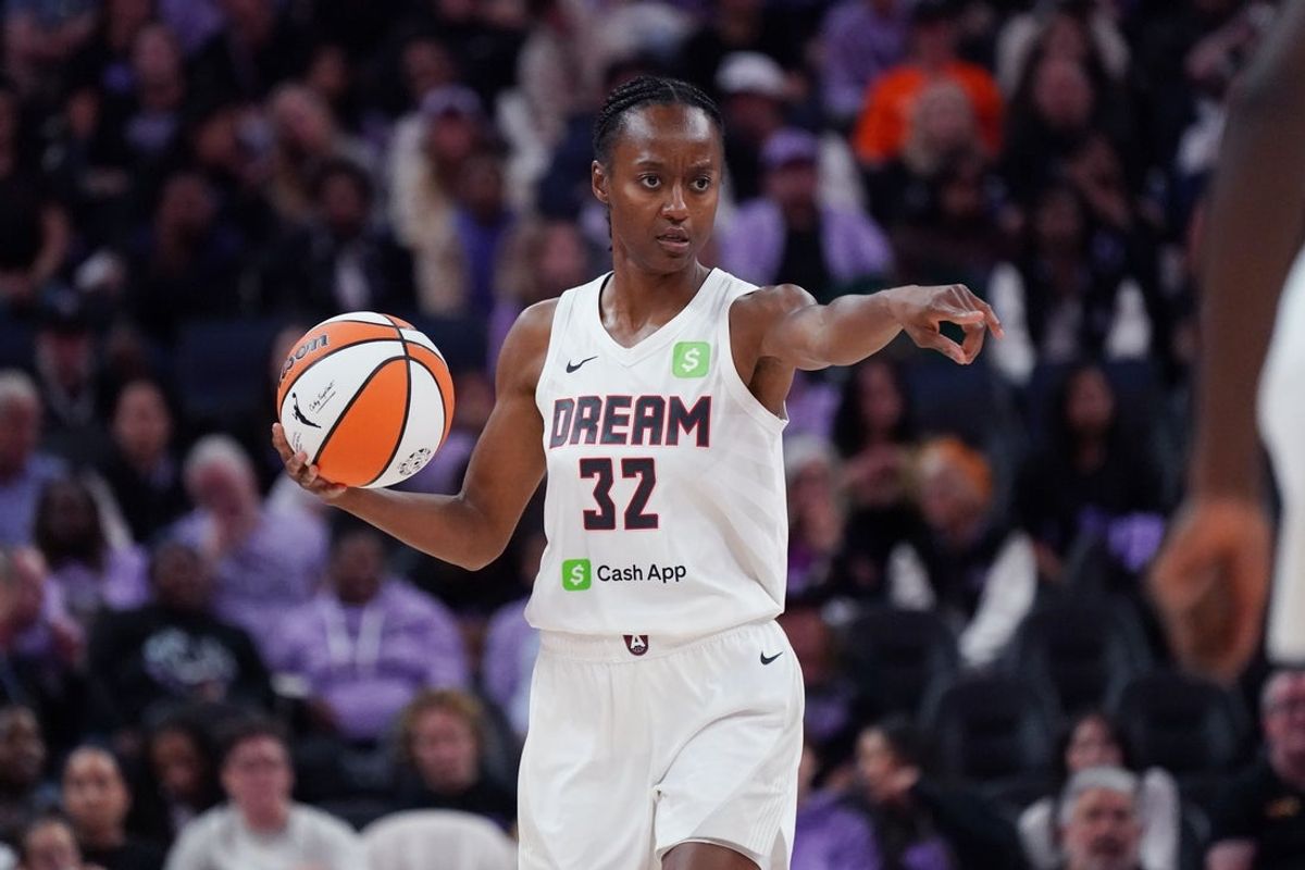 Aug 17, 2025; San Francisco, California, USA;  Atlanta Dream guard Shatori Walker-Kimbrough (32) dribbles upcourt against the Golden State Valkyries in the fourth quarter at Chase Center. Mandatory Credit: David Gonzales-Imagn Images