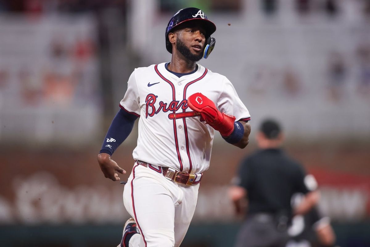 Aug 19, 2025; Atlanta, Georgia, USA; Atlanta Braves left fielder Jurickson Profar (7) runs to third against the Chicago White Sox in the eighth inning at Truist Park. Mandatory Credit: Brett Davis-Imagn Images