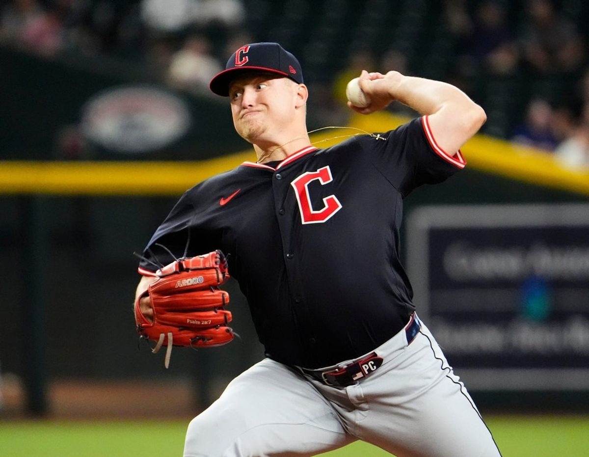Cleveland Guardians starting pitcher Parker Messick throws to the Arizona Diamondbacks in the first inning at Chase Field on Aug. 20, 2025.