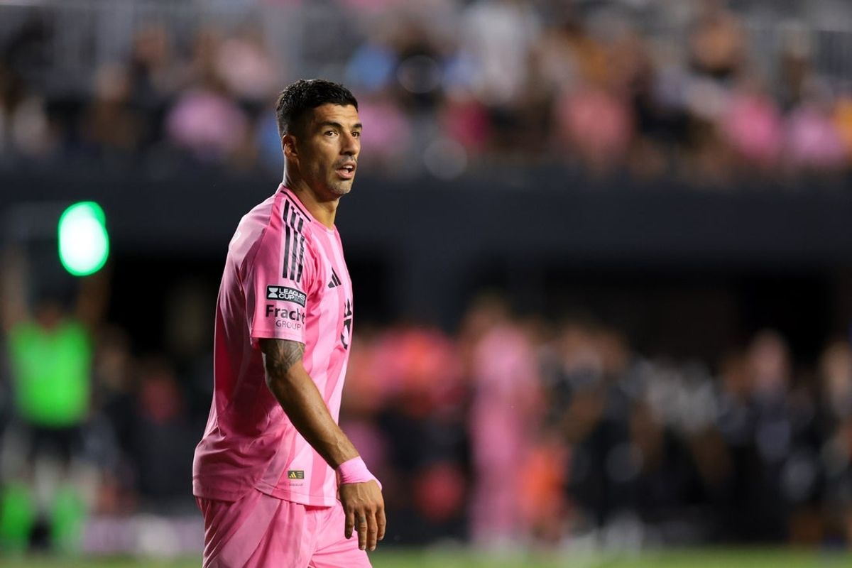 Aug 20, 2025; Fort Lauderdale, Florida, USA; Inter Miami CF forward Luis Suarez (9) looks on against Tigres UANL during the second half at Chase Stadium. Mandatory Credit: Sam Navarro-Imagn Images