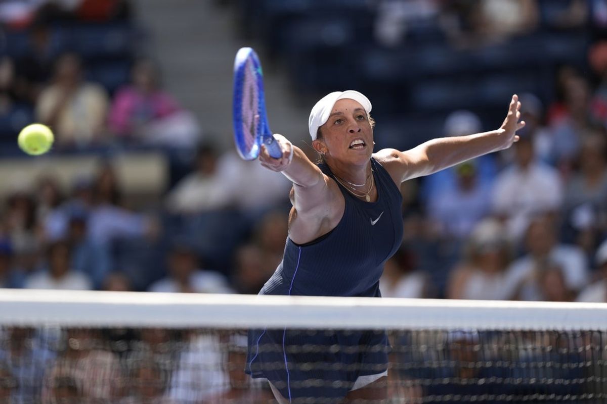 Aug 25, 2025; Flushing, NY, USA; Madison Keys (USA) reaches for the ball against Renata Zarazua (MEX)(not pictured) on day two of the 2025 U.S. Open tennis tournament at the USTA Billie Jean King National Tennis Center. Mandatory Credit: Robert Deutsch-Imagn Images