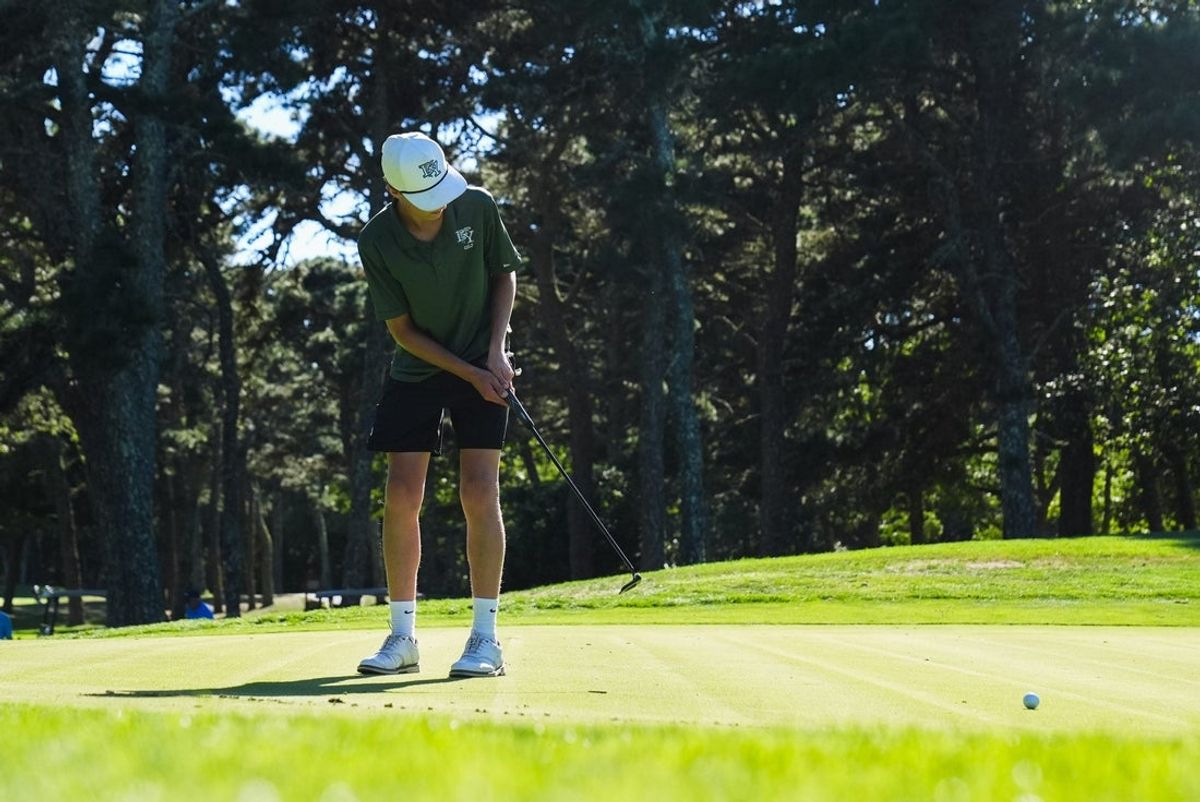 Dennis-Yarmouth's Michael Brennan rolls a putt on the opening hole at Cranberry Valley Golf Course in Harwich, MA on Aug. 26, 2025.