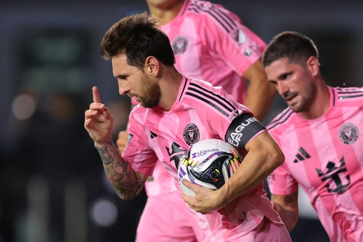 Aug 27, 2025; Fort Lauderdale, Florida, USA; Inter Miami CF forward Lionel Messi (10) celebrates after scoring against Orlando City during the second half at Chase Stadium. Mandatory Credit: Sam Navarro-Imagn Images