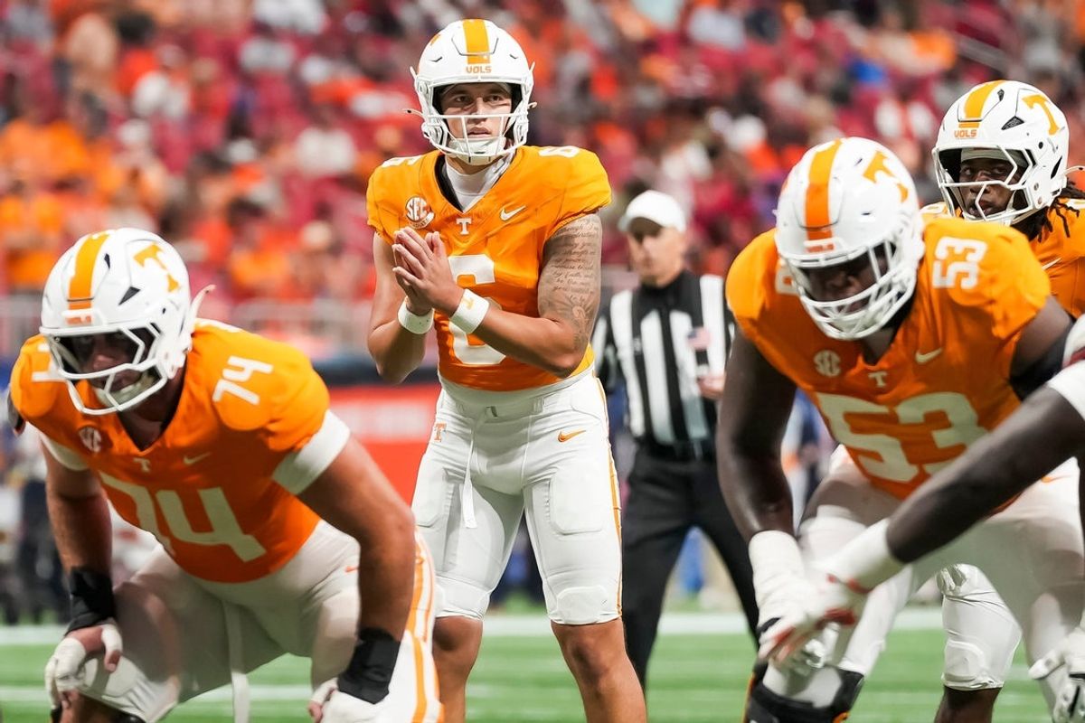 Tennessee quarterback Joey Aguilar (6) during the Aflac Kickoff Game between the Volunteers and Syracuse held at Mercedes-Benz Stadium in Atlanta, Ga., on August 30, 2025.