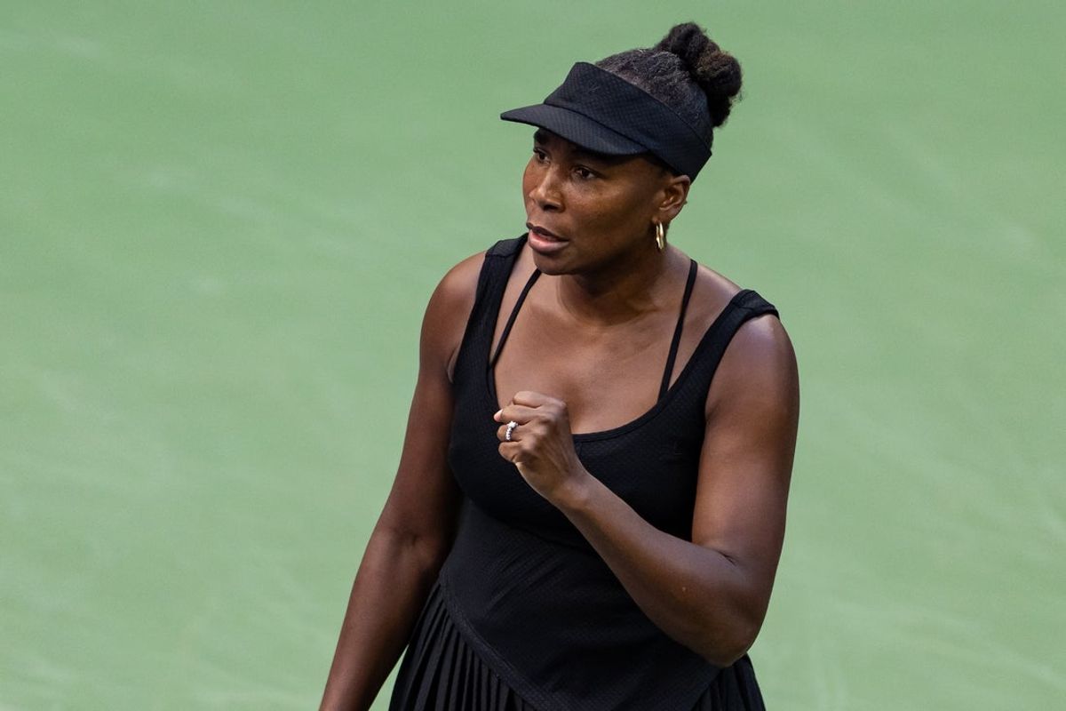 Sep 2, 2025; Flushing, NY, USA; Venus Williams of the United States and Leylah Fernandez of Canada in action against Taylor Townsend of the United States and Katerina Siniakova of Czech Republic in the quarterfinal of the women’s doubles at the US Open at Louis Armstrong Stadium in Billie Jean King National Tennis Center. Mandatory Credit: Mike Frey-Imagn Images