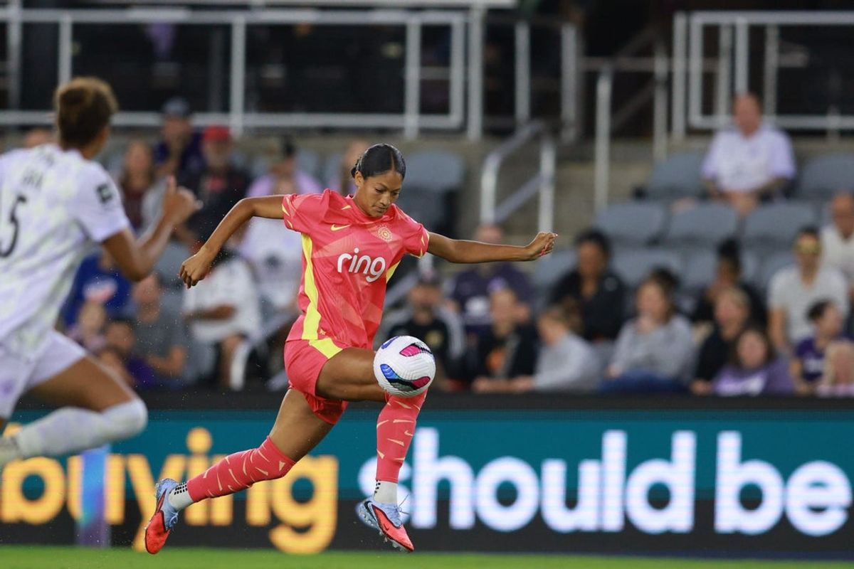Sep 5, 2025; Louisville, Kentucky, USA;  Portland Thorns FC forward Reilyn Turner (66) juggles the ball during the first half against Racing Louisville FC at Lynn Family Stadium. Mandatory Credit: EM Dash-Imagn Images