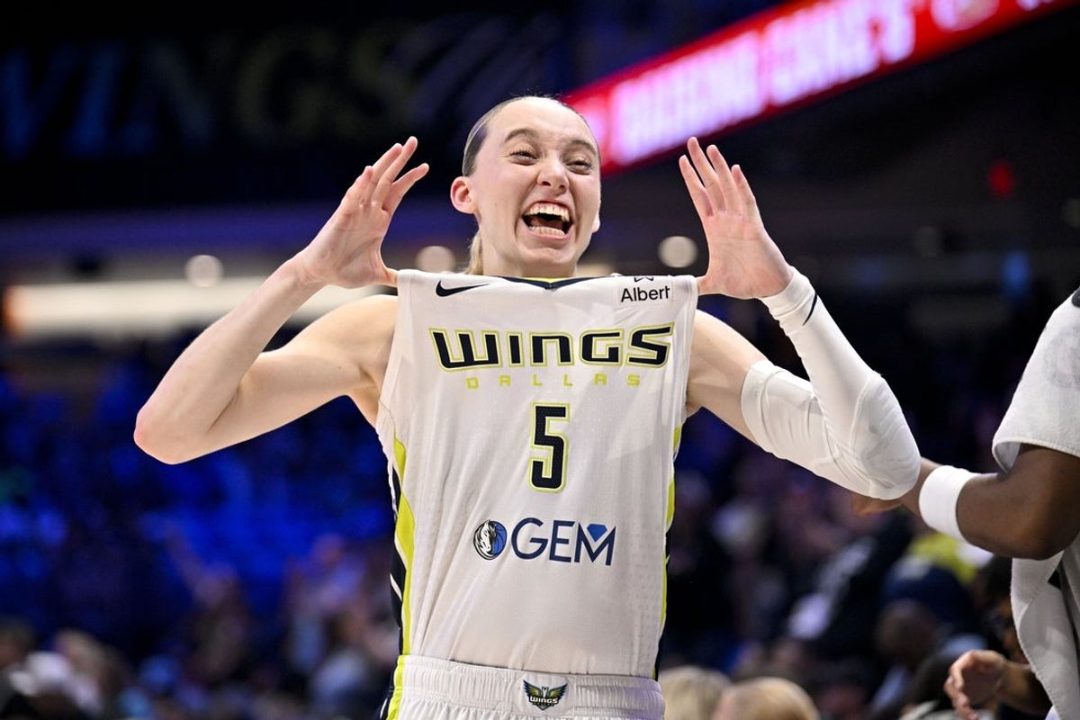 Sep 11, 2025; Arlington, Texas, USA; Dallas Wings guard Paige Bueckers (5) celebrates after the game against the Phoenix Mercury at College Park Center. Mandatory Credit: Jerome Miron-Imagn Images