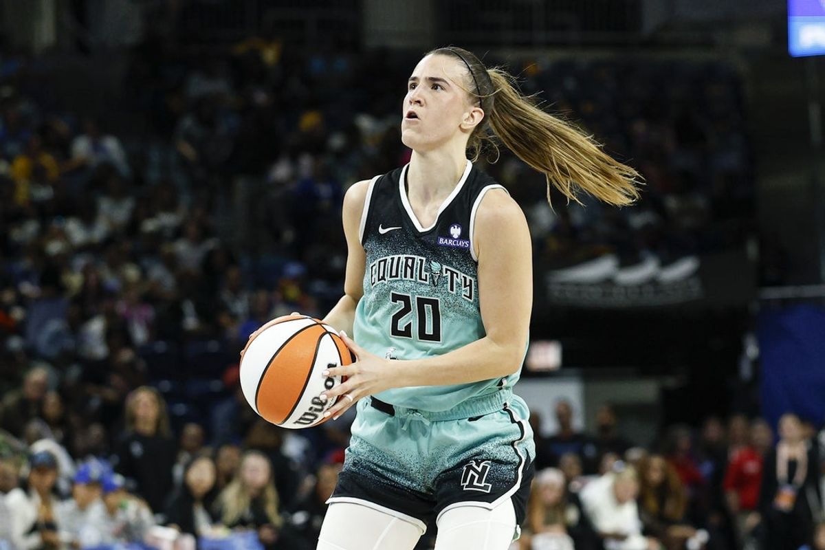 Sep 11, 2025; Chicago, Illinois, USA; New York Liberty guard Sabrina Ionescu (20) looks to shoot against the Chicago Sky during the first half at Wintrust Arena. Mandatory Credit: Kamil Krzaczynski-Imagn Images