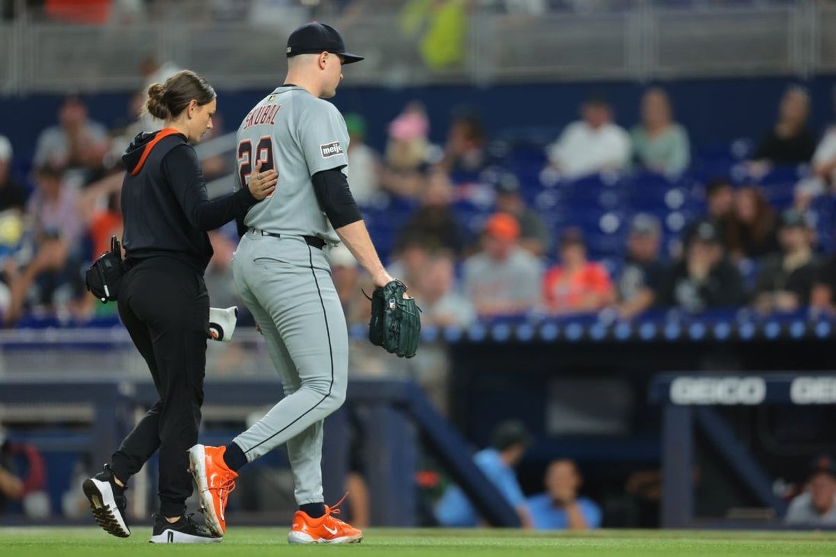 Sep 12, 2025; Miami, Florida, USA; Detroit Tigers starting pitcher Tarik Skubal (29) exits the game against the Miami Marlins during the fourth inning at loanDepot Park. Mandatory Credit: Sam Navarro-Imagn Images