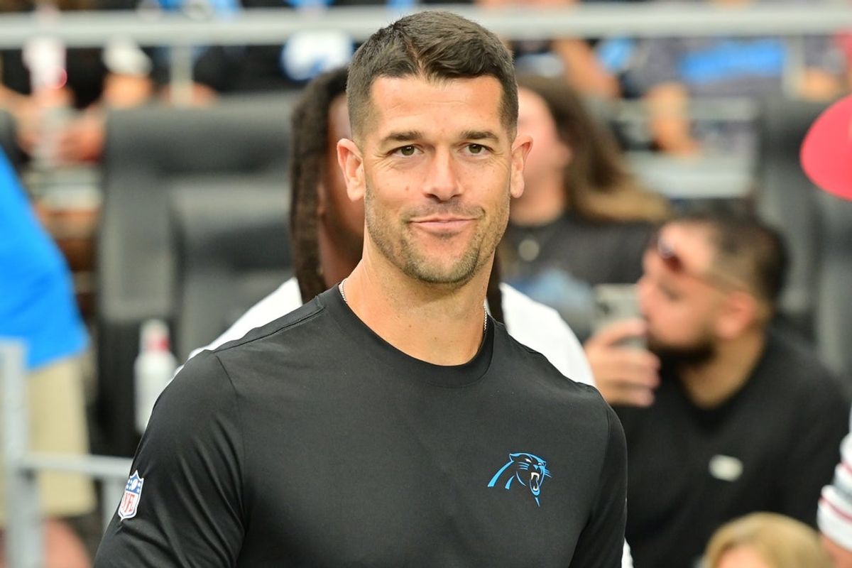 Sep 14, 2025; Glendale, Arizona, USA;  Carolina Panthers head coach Dave Canales  enters the field prior to the first half against the Arizona Cardinals  the at State Farm Stadium. Mandatory Credit: Matt Kartozian-Imagn Images