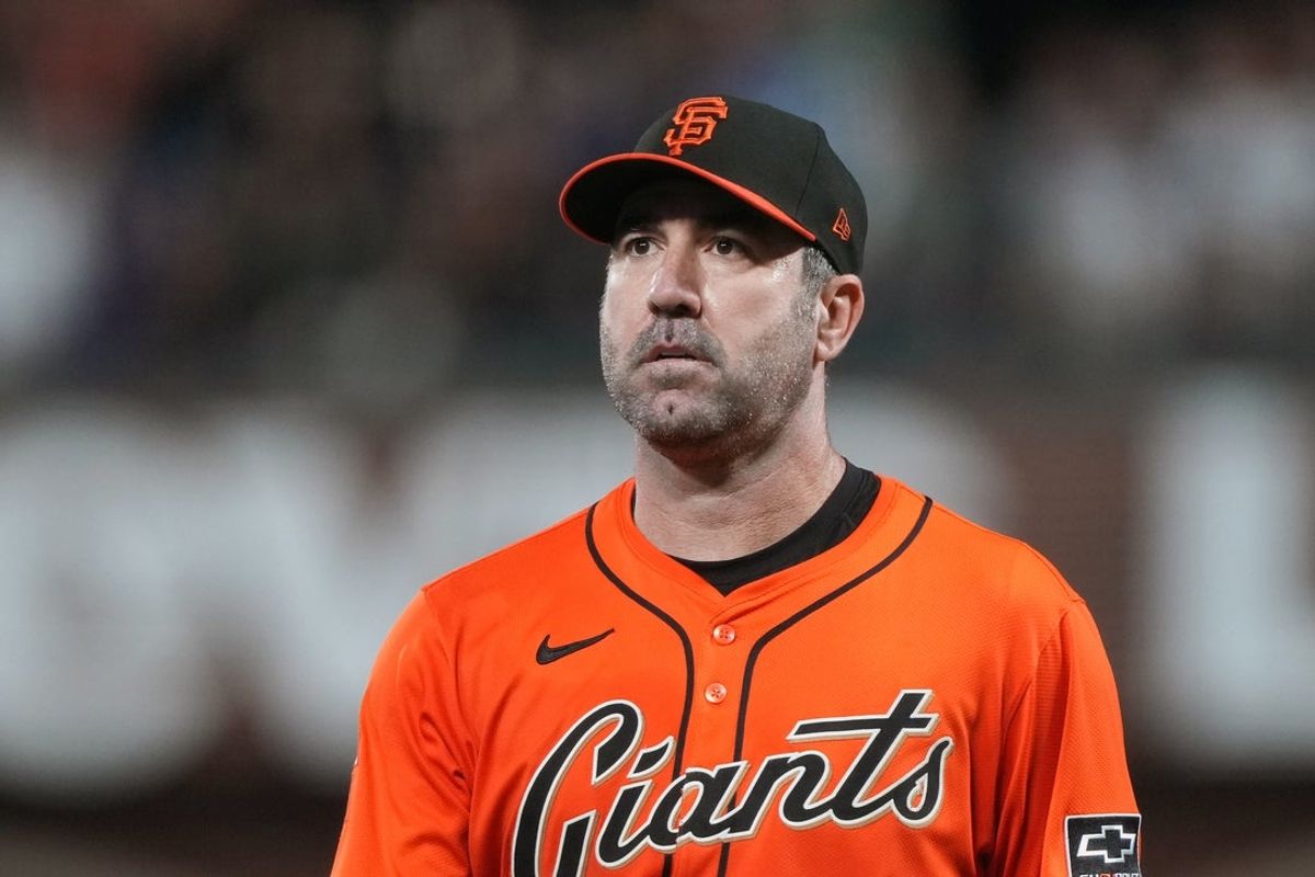 Sep 12, 2025; San Francisco, California, USA; San Francisco Giants starting pitcher Justin Verlander (35) during the seventh inning against the Los Angeles Dodgers at Oracle Park. Mandatory Credit: Darren Yamashita-Imagn Images