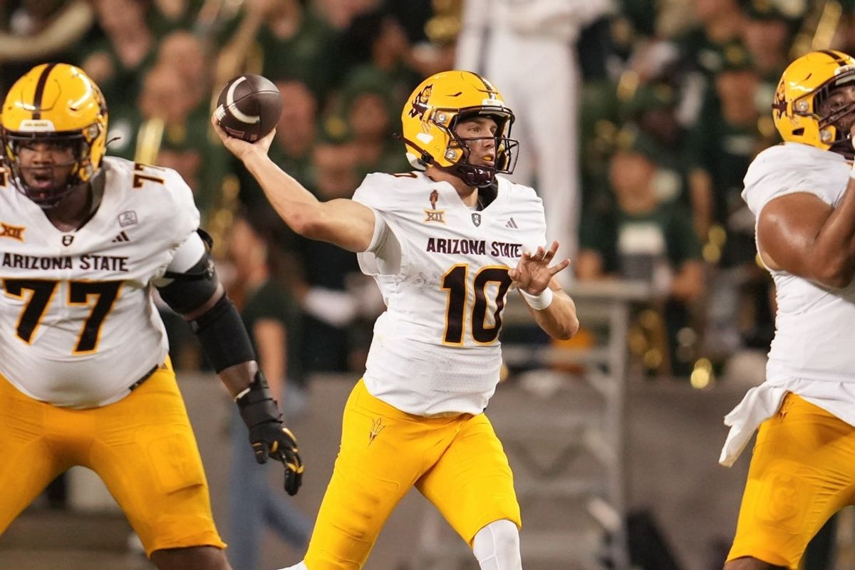 Sep 20, 2025; Waco, Texas, USA; Arizona State Sun Devils quarterback Sam Leavitt (10) throws a pass downfield against the Baylor Bears during the second half at McLane Stadium. Mandatory Credit: Chris Jones-Imagn Images