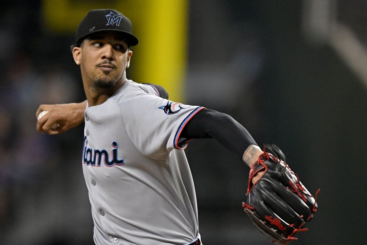Sep 21, 2025; Arlington, Texas, USA; Miami Marlins starting pitcher Eury Perez (39) throws the ball during the first inning against the Texas Rangers at Globe Life Field. Mandatory Credit: Jerome Miron-Imagn Images
