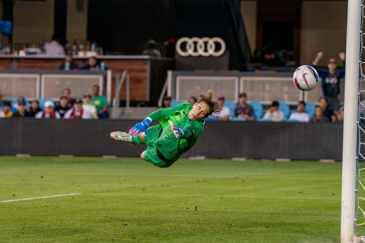 Sep 21, 2025; San Jose, California, USA; NJ/NY Gotham FC goalkeeper Ann-Katrin Berger (30) cannot stop the shot on goal by Bay FC forward Racheal Kundananji (9) during the second half at PayPal Park. Mandatory Credit: Neville E. Guard-Imagn Images