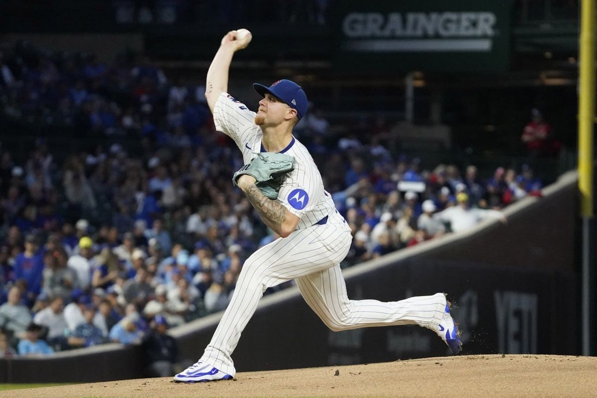 Sep 23, 2025; Chicago, Illinois, USA; Chicago Cubs pitcher Cade Horton (22) throws against the New York Mets during the first inning at Wrigley Field. Mandatory Credit: David Banks-Imagn Images