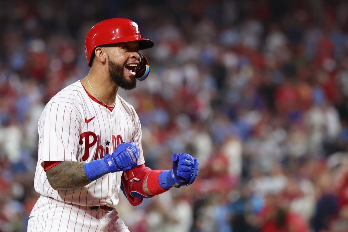 Sep 24, 2025; Philadelphia, Pennsylvania, USA; Philadelphia Phillies short stop Edmundo Sosa (33) reacts after hitting a three RBI home run during the fifth inning against the Miami Marlins at Citizens Bank Park. Mandatory Credit: Bill Streicher-Imagn Images