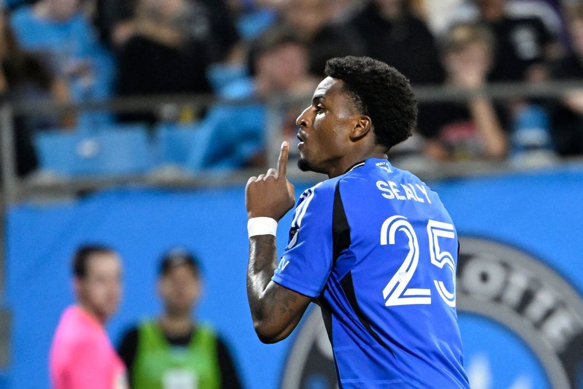 Sep 27, 2025; Charlotte, North Carolina, USA;  CF Montréal forward Dante Sealy (25) puts his finger to his lips after scoring a goal in the second half at Bank of America Stadium. Mandatory Credit: Bob Donnan-Imagn Images