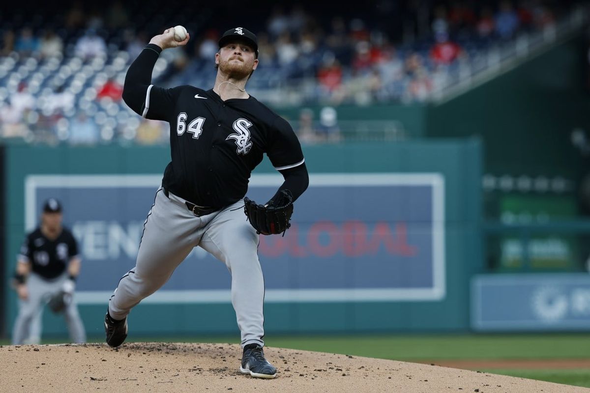 Sep 28, 2025; Washington, District of Columbia, USA; Chicago White Sox starting pitcher Shane Smith (64) pitches against the Washington Nationals during the first inning at Nationals Park. Mandatory Credit: Geoff Burke-Imagn Images