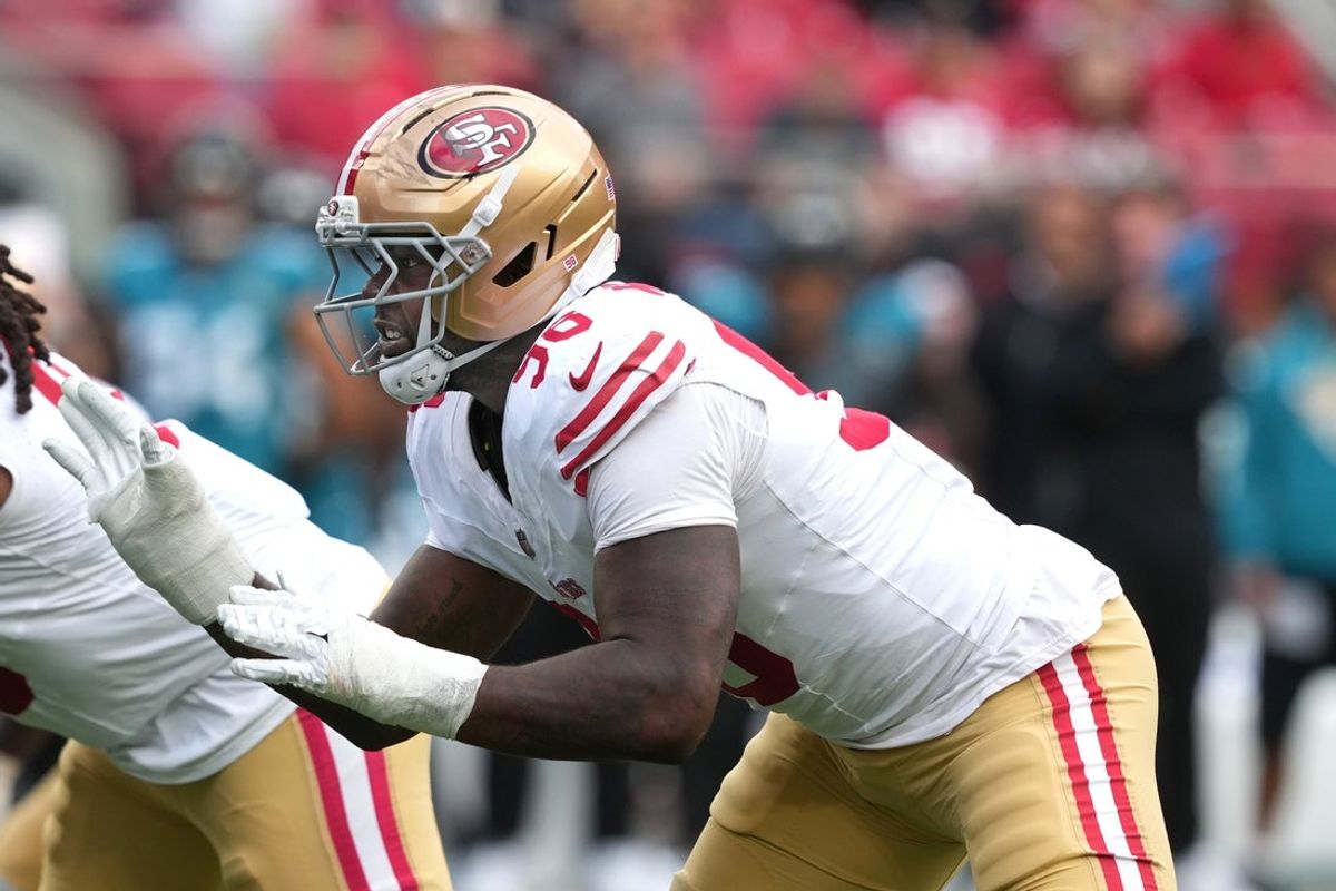 Sep 28, 2025; Santa Clara, California, USA; San Francisco 49ers defensive end Mykel Williams (98) during the second quarter against the Jacksonville Jaguars at Levi's Stadium. Mandatory Credit: Darren Yamashita-Imagn Images