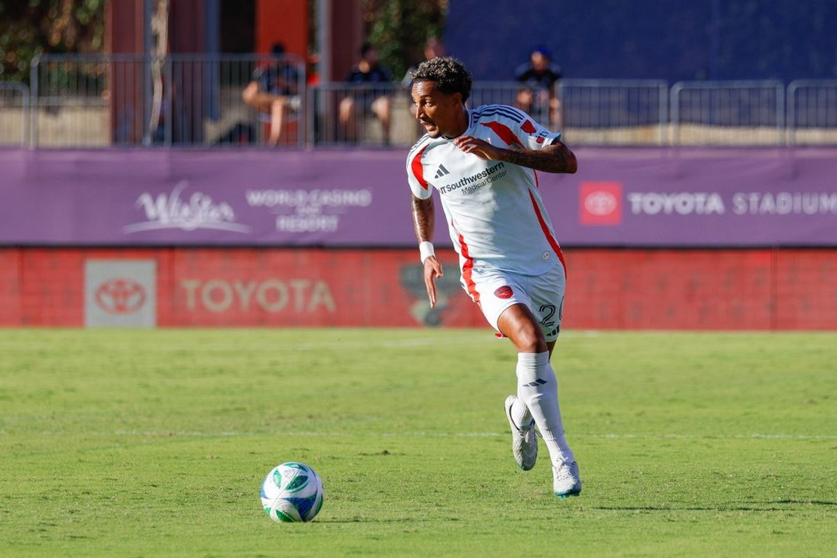 Oct 4, 2025; Frisco, Texas, USA; FC Dallas midfielder Pedrinho (20) looks to make a pass during the second half against LA Galaxy at Toyota Stadium. Mandatory Credit: Andrew Dieb-Imagn Images