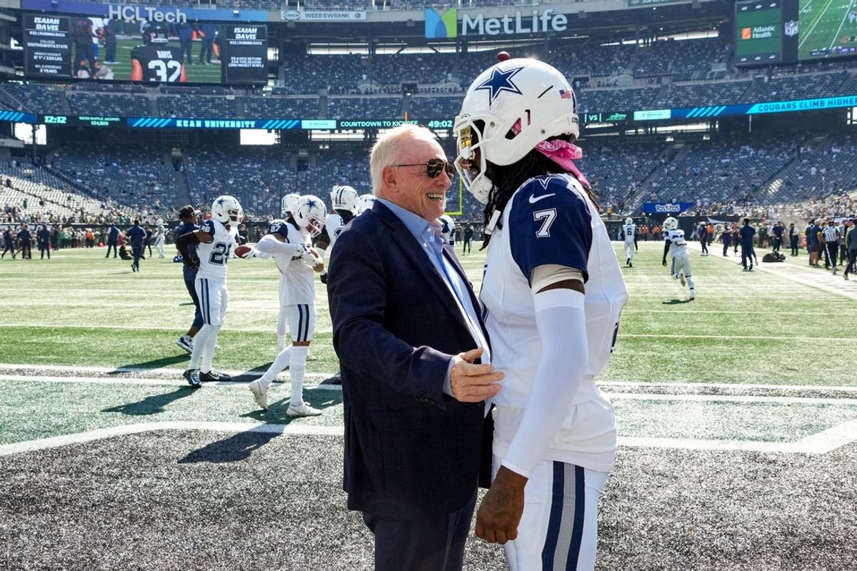Dallas Cowboys owner, president and general manager Jerry Jones with cornerback Trevon Diggs (7) on the field prior to a game against the New York Jets  at MetLife Stadium. Mandatory Credit: Robert Deutsch-Imagn Images