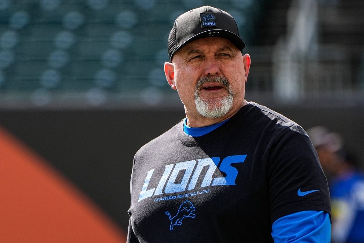 Detroit Lions offensive coordinator John Morton walks on the field for warmup ahead of Cincinnati Bengals game at Paycor Stadium in Cincinnati on Sunday, Oct. 5, 2025.