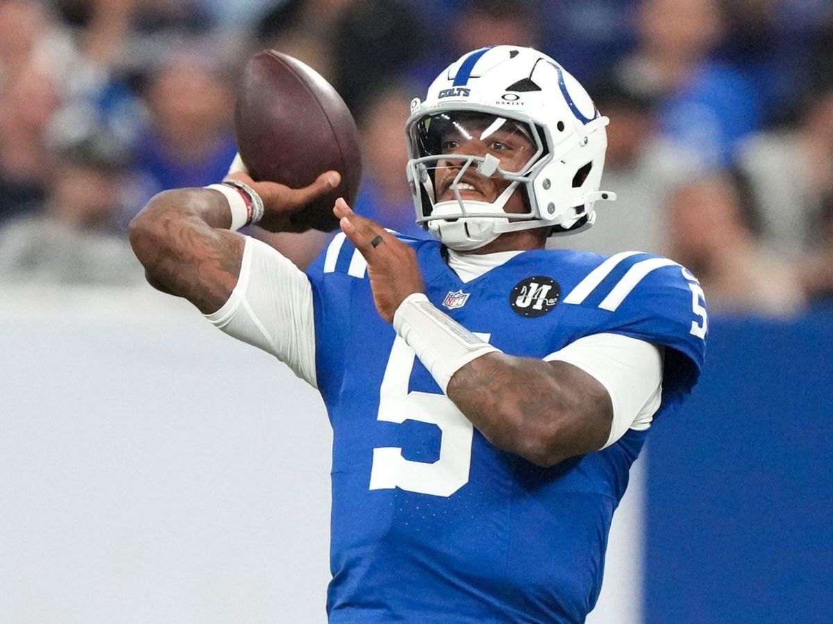 Indianapolis Colts quarterback Anthony Richardson (5) throws a pass Sunday, Oct. 5, 2025, during a game against the Las Vegas Raiders at Lucas Oil Stadium in Indianapolis. The Colts defeated the Raiders 40-6.