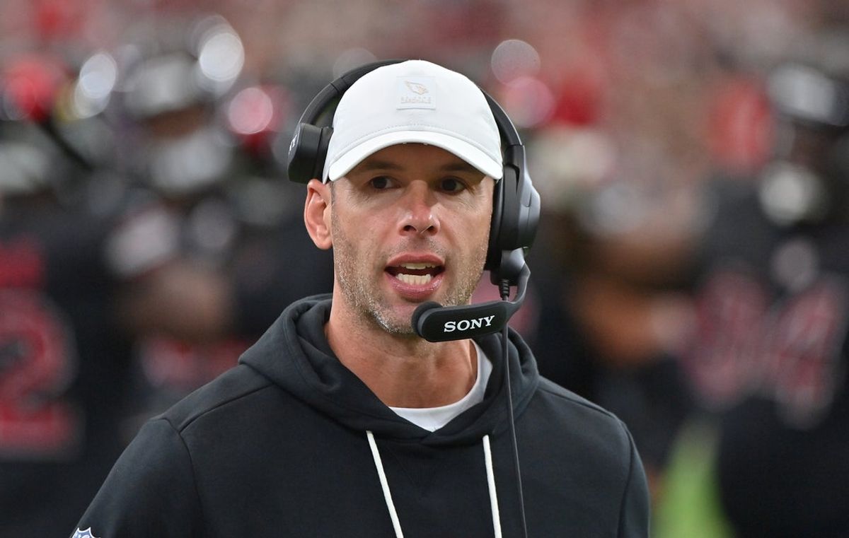 Oct 5, 2025; Glendale, Arizona, USA; Arizona Cardinals head coach Jonathan Gannon on the sidelines during the third quarter against the Tennessee Titans at State Farm Stadium. Mandatory Credit: Matt Kartozian-Imagn Images