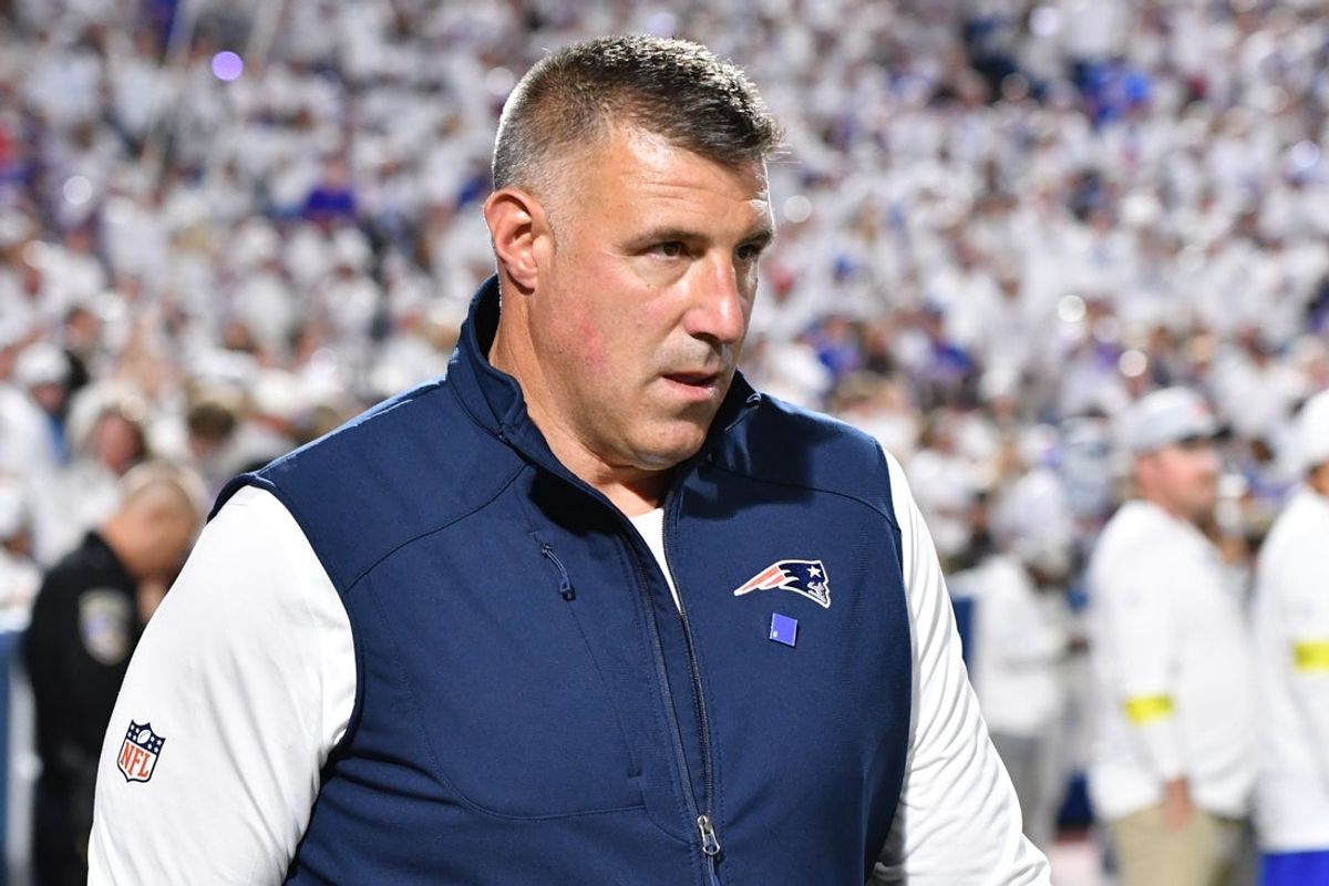 Oct 5, 2025; Orchard Park, New York, USA; New England Patriots head coach Mike Vrabel during the first half at Highmark Stadium. Mandatory Credit: Mark Konezny-Imagn Images