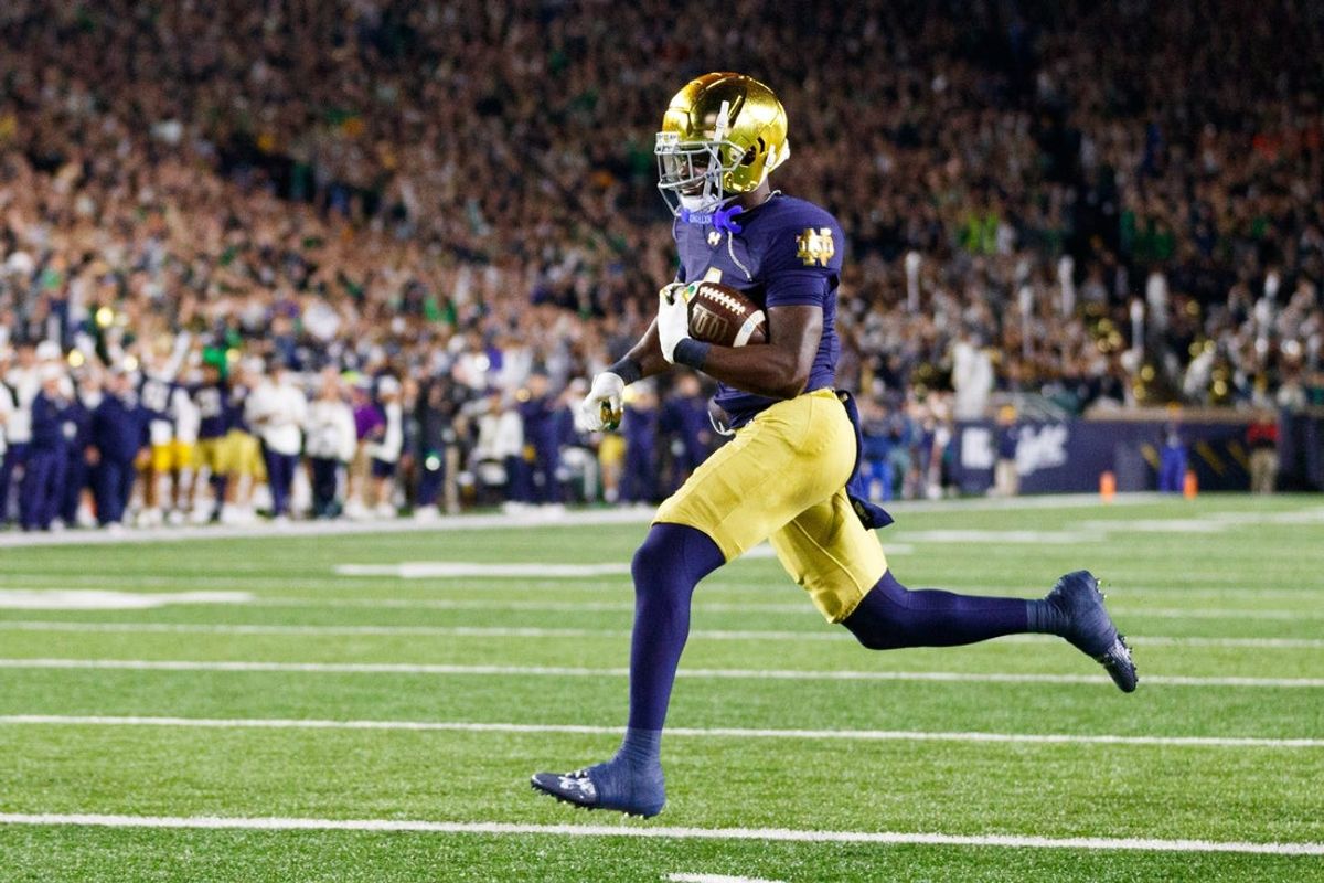 Notre Dame running back Jeremiyah Love (4) runs the ball into the end zone for a touchdown in the first half of a NCAA football game against Southern California at Notre Dame Stadium on Saturday, Oct. 18, 2025, in South Bend.