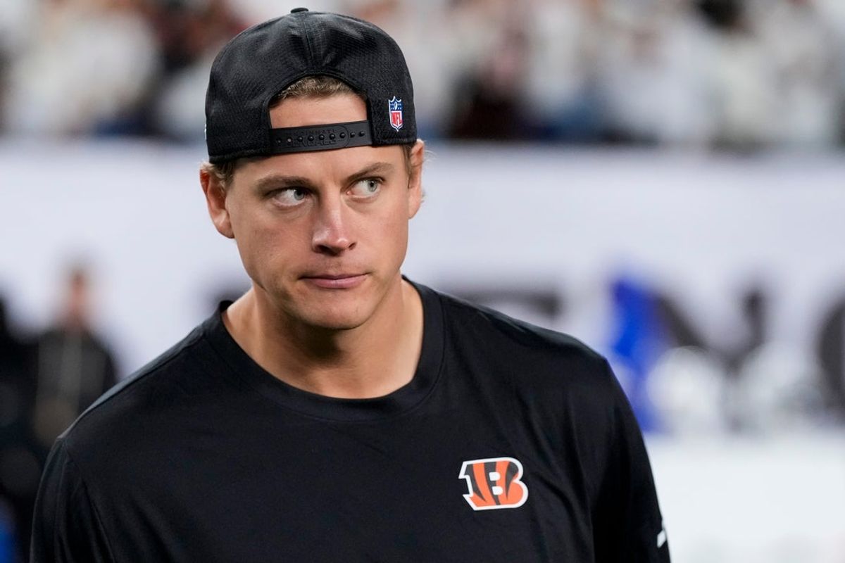 Injured Cincinnati Bengals quarterback Joe Burrow (9) walks the field shaking hands after the NFL Week 7 game between the Cincinnati Bengals and the Pittsburgh Steelers at Paycor Stadium in downtown Cincinnati on Thursday, Oct. 16, 2025. The Bengals won, 33-31.