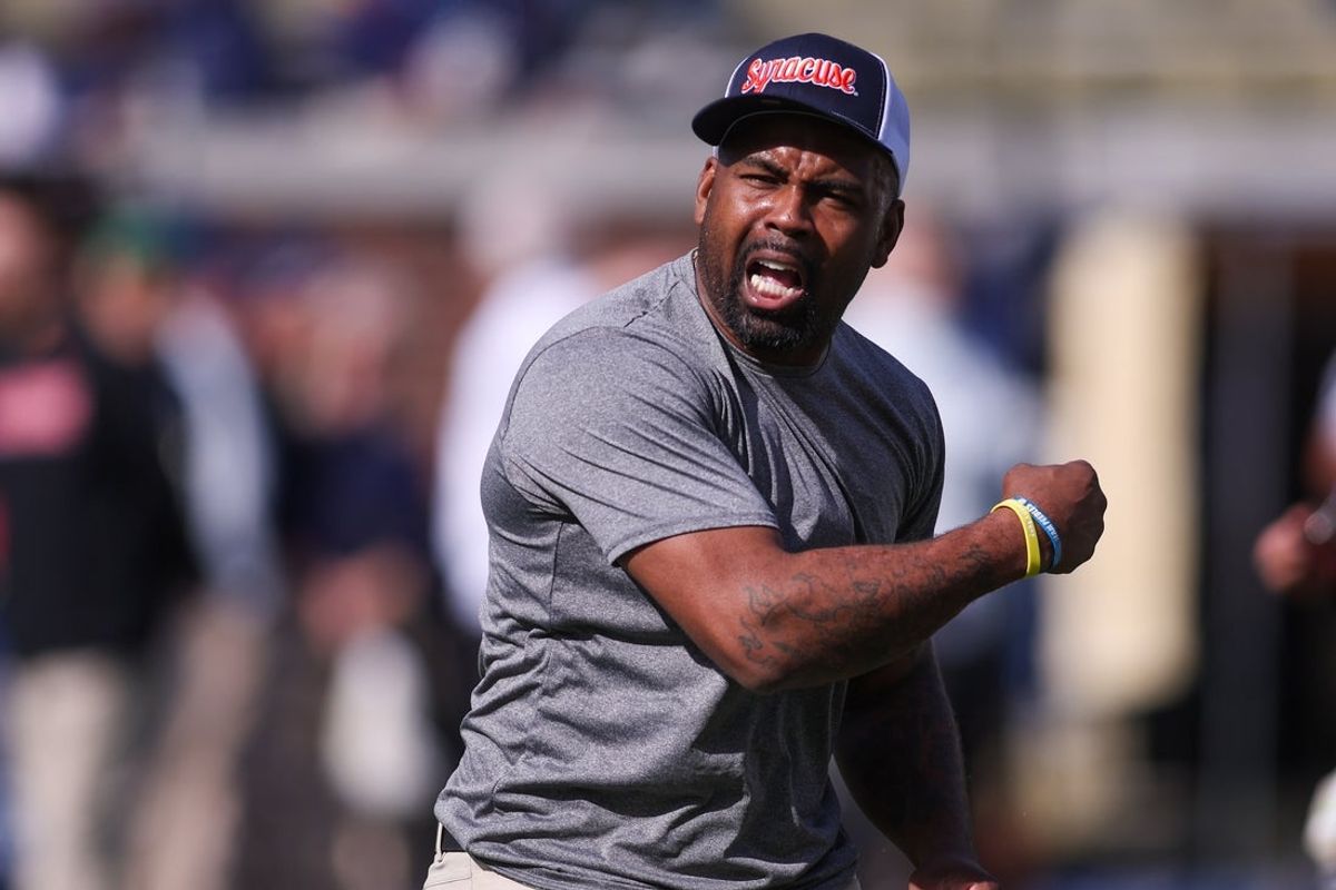 Oct 25, 2025; Atlanta, Georgia, USA; Syracuse Orange head coach Fran Brown on the field before a game against the Georgia Tech Yellow Jackets at Bobby Dodd Stadium at Hyundai Field. Mandatory Credit: Brett Davis-Imagn Images