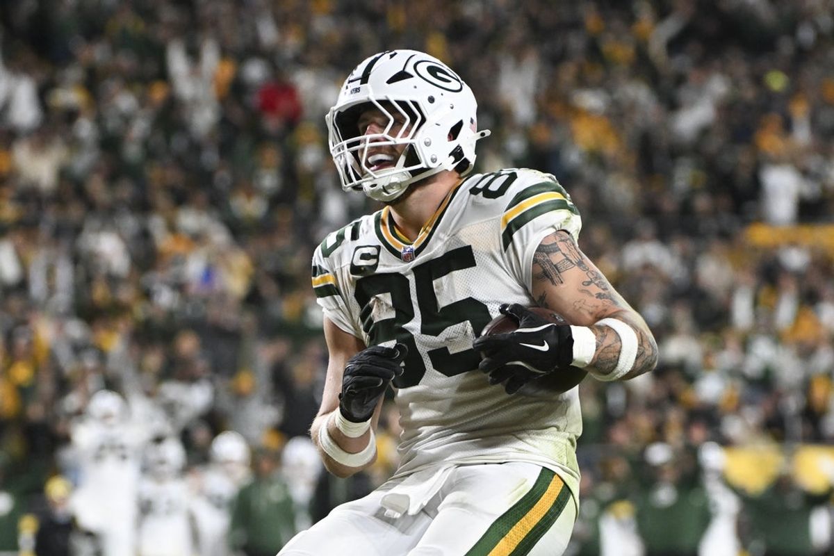 Oct 26, 2025; Pittsburgh, Pennsylvania, USA; Green Bay Packers tight end Tucker Kraft (85) celebrates his touchdown against the Pittsburgh Steelers during the fourth quarter at Acrisure Stadium. Mandatory Credit: Barry Reeger-Imagn Images