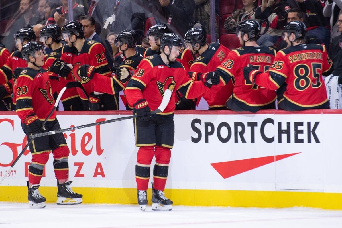 Oct 27, 2025; Ottawa, Ontario, CAN; Ottawa Senators right wing Drake Batherson (19) celebrates with teammates after scoring a goal in the second period against the Boston Bruins at the Canadian Tire Centre. Mandatory Credit: Marc DesRosiers-IMAGN Images