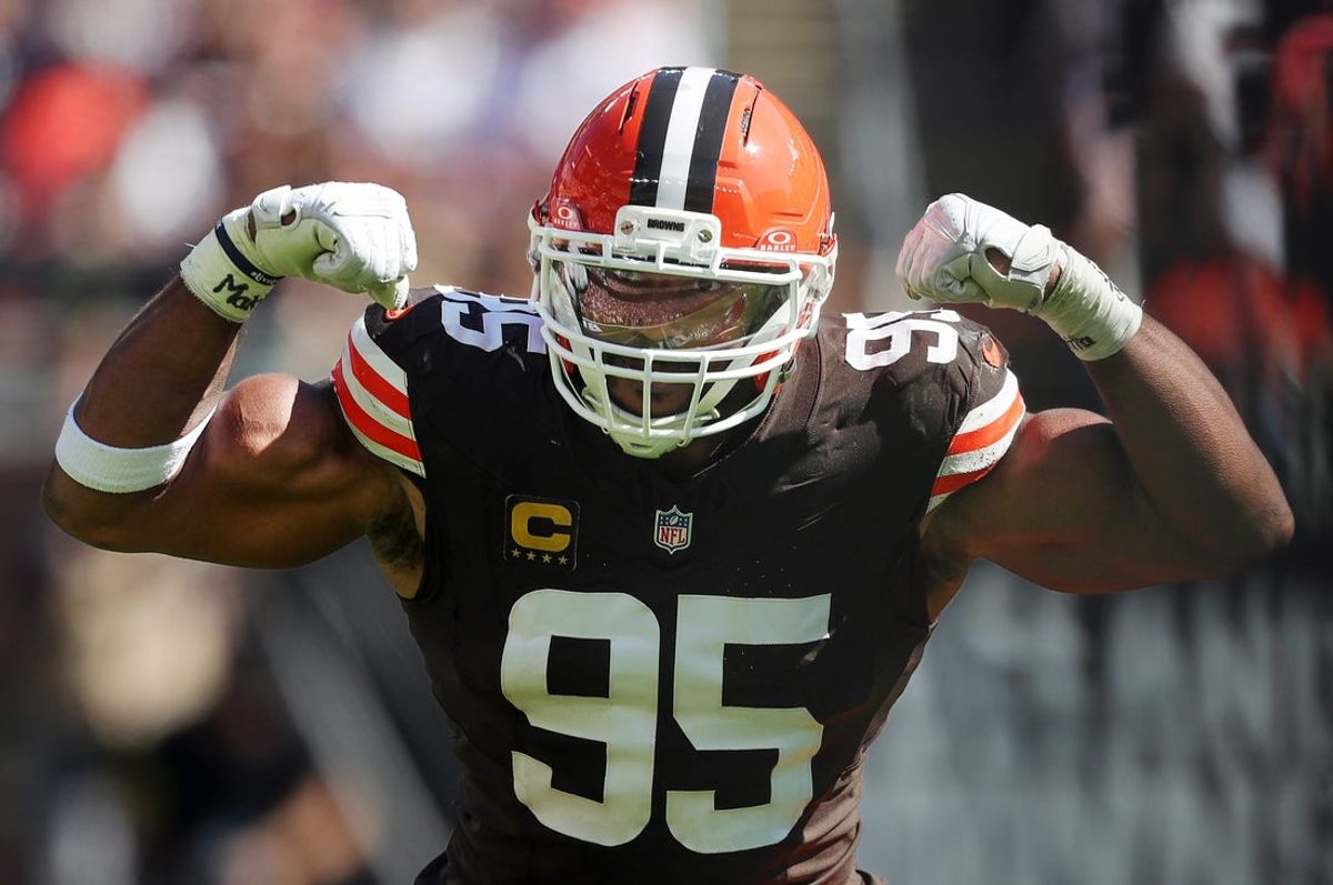 Cleveland Browns defensive end Myles Garrett (95) celebrates after sacking Cincinnati Bengals quarterback Joe Burrow (9) during the second half of an NFL football game at Huntington Bank Field, Sept. 7, 2025, in Cleveland, Ohio.