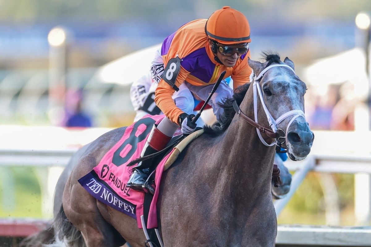 Oct 31, 2025; Del Mar, CA, USA; Ted Noffey ridden by John Velazquez wins the FanDuel Breeders Cup Juvenile race at the 2025 Breeders Cup Championship at Del Mar Thoroughbred Club. Mandatory Credit: David Frerker-Imagn Images