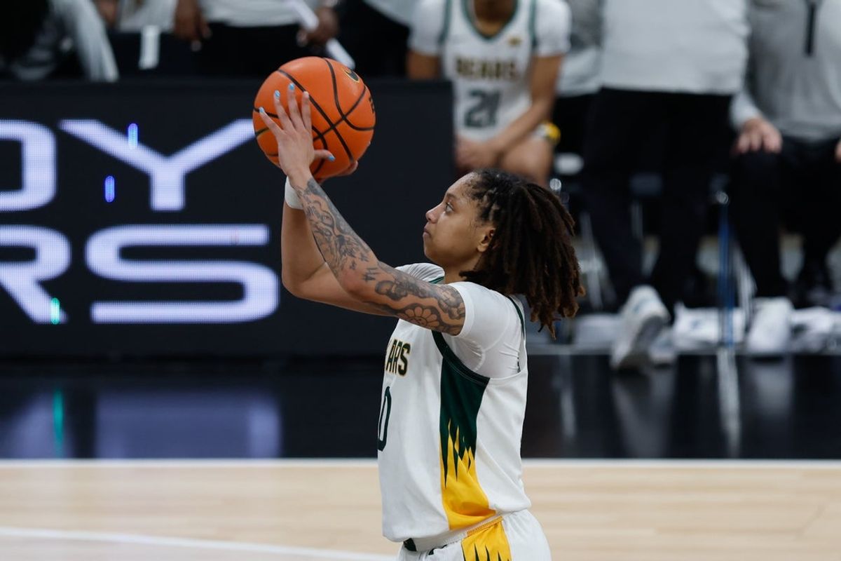 Nov 3, 2025; Paris, FRA;  Baylor Bears guard Taliah Scott (0) shoots a free throw against the Duke Blue Devils during the second half at Adidas Arena. Mandatory Credit: Chris Jones-Imagn Images