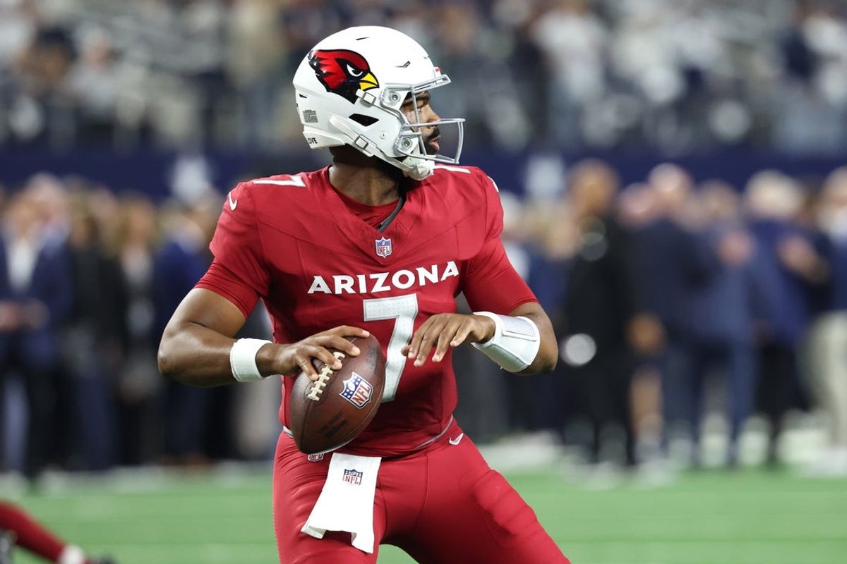 Nov 3, 2025; Arlington, Texas, USA; Arizona Cardinals quarterback Jacoby Brissett (7) warms up before the game against the Dallas Cowboys at AT&T Stadium. Mandatory Credit: Kevin Jairaj-Imagn Images