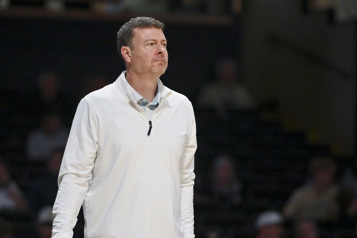 Nov 3, 2025; Nashville, Tennessee, USA;  Vanderbilt Commodores head coach Mark Byington watches against the Lipscomb Bisons during the second half at Memorial Gymnasium. Mandatory Credit: Steve Roberts-Imagn Images