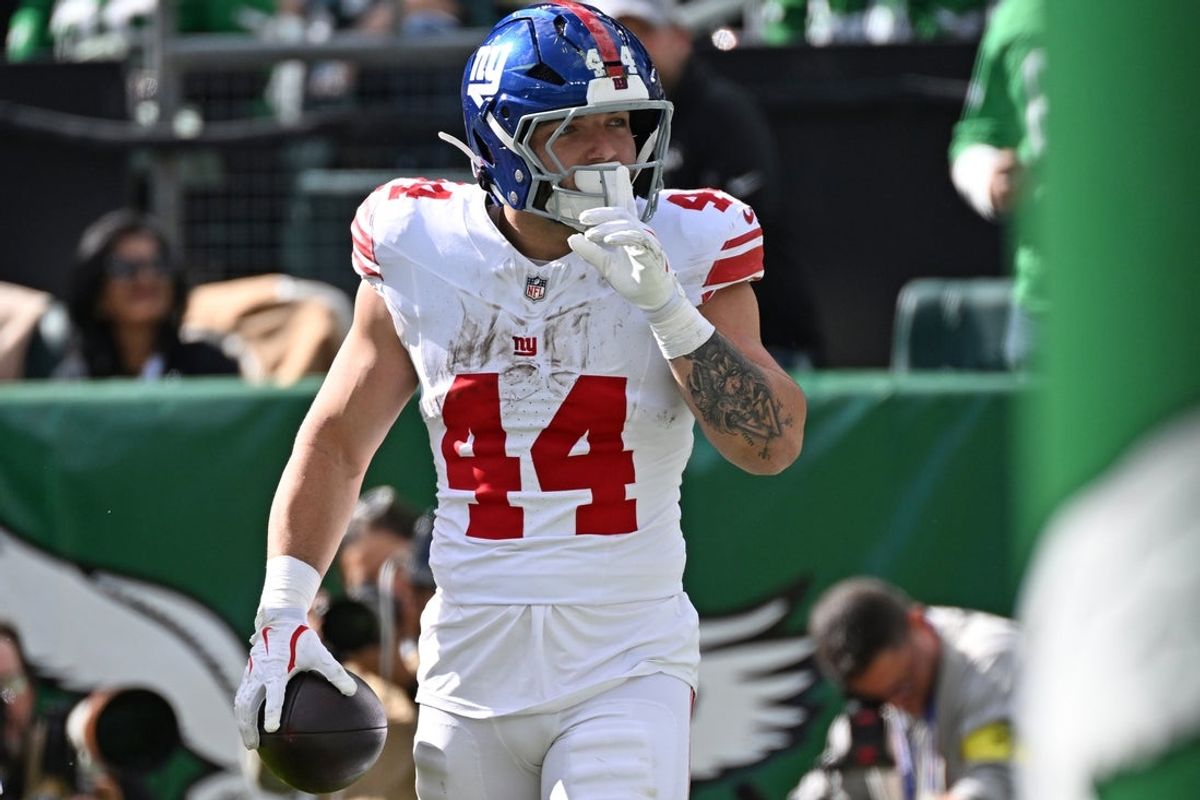 Oct 26, 2025; Philadelphia, Pennsylvania, USA; New York Giants running back Cam Skattebo (44) against the Philadelphia Eagles at Lincoln Financial Field. Mandatory Credit: Eric Hartline-Imagn Images