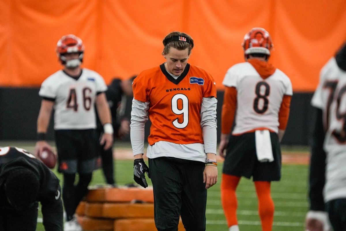 Bengals Joe Burrow (9) returns to practice on Monday November 10, 2025.