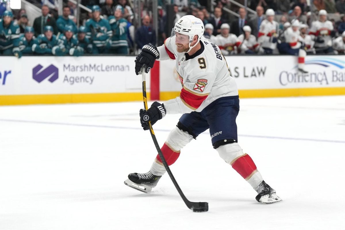 Nov 8, 2025; San Jose, California, USA; Florida Panthers center Sam Bennett (9) during the third period against the San Jose Sharks at SAP Center at San Jose. Mandatory Credit: Darren Yamashita-Imagn Images
