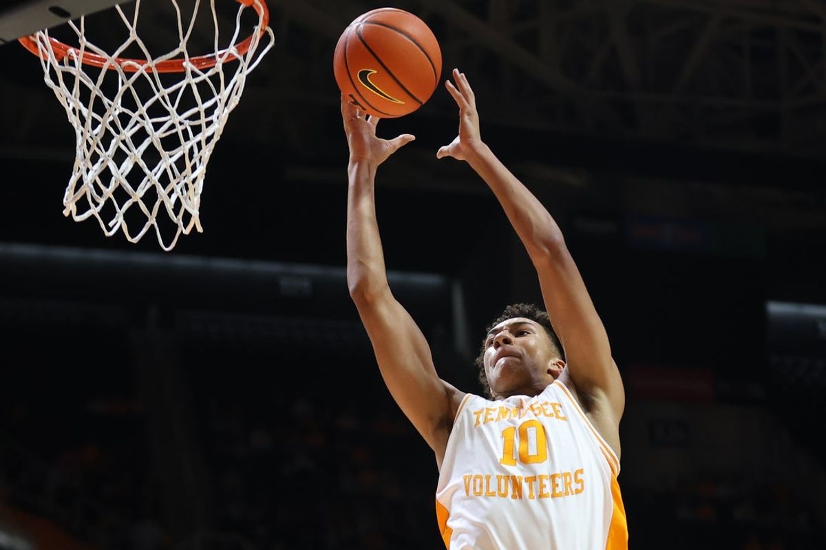 Nov 12, 2025; Knoxville, Tennessee, USA;  Tennessee Volunteers forward Nate Ament (10) goes to the basket against the North Florida Ospreys during the first half at Thompson-Boling Arena at Food City Center. Mandatory Credit: Randy Sartin-Imagn Images
