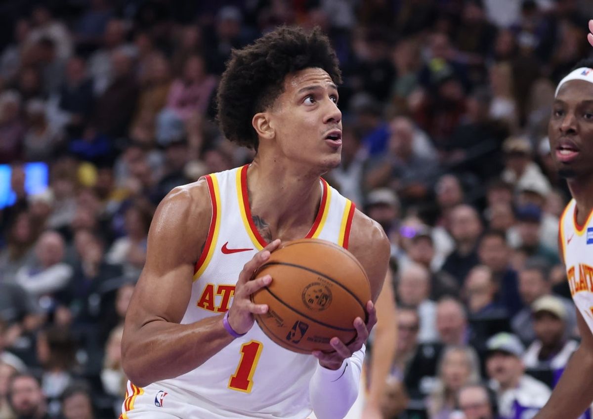 Nov 13, 2025; Salt Lake City, Utah, USA; Atlanta Hawks forward Jalen Johnson (1) shoots against the Utah Jazz during the first half at Delta Center. Mandatory Credit: Rob Gray-Imagn Images