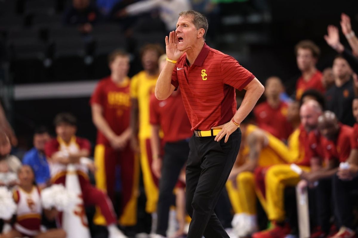 Nov 14, 2025; Inglewood, California, USA; Southern California Trojans head coach Eric Musselman reacts during the second half of the Hall of Fame Series game against the Illinois State Redbirds at Intuit Dome. Mandatory Credit: Kiyoshi Mio-Imagn Images