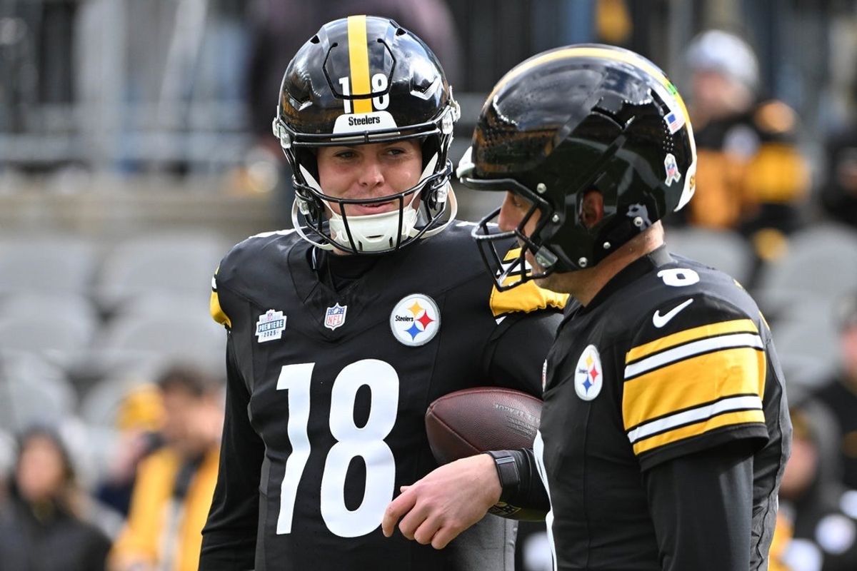Nov 16, 2025; Pittsburgh, Pennsylvania, USA; Pittsburgh Steelers quarterback Will Howard (18) talks with quarterback Aaron Rodgers (8) before the game against the Cincinnati Bengals at Acrisure Stadium. Mandatory Credit: Barry Reeger-Imagn Images