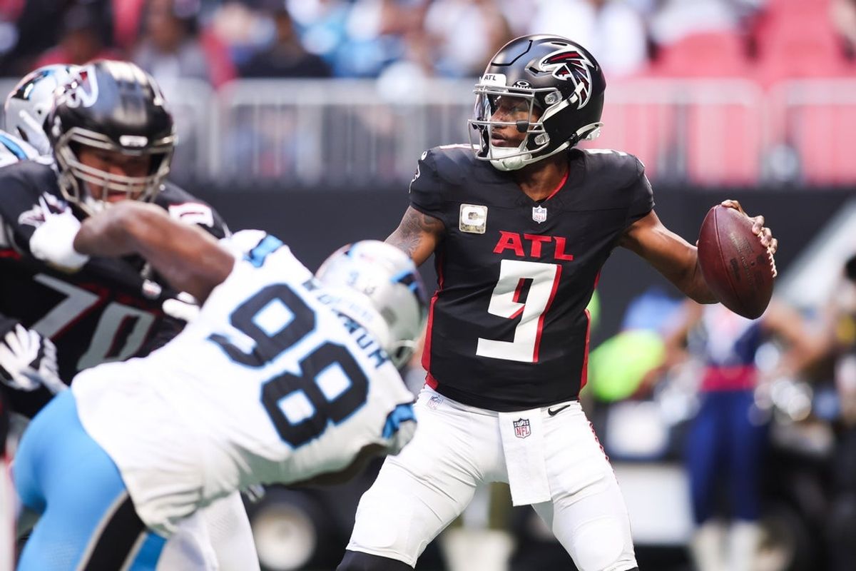 Nov 16, 2025; Atlanta, Georgia, USA; Atlanta Falcons quarterback Michael Penix Jr. (9) looks to pass in the first quarter against the Carolina Panthers at Mercedes-Benz Stadium. Mandatory Credit: Brett Davis-Imagn Images