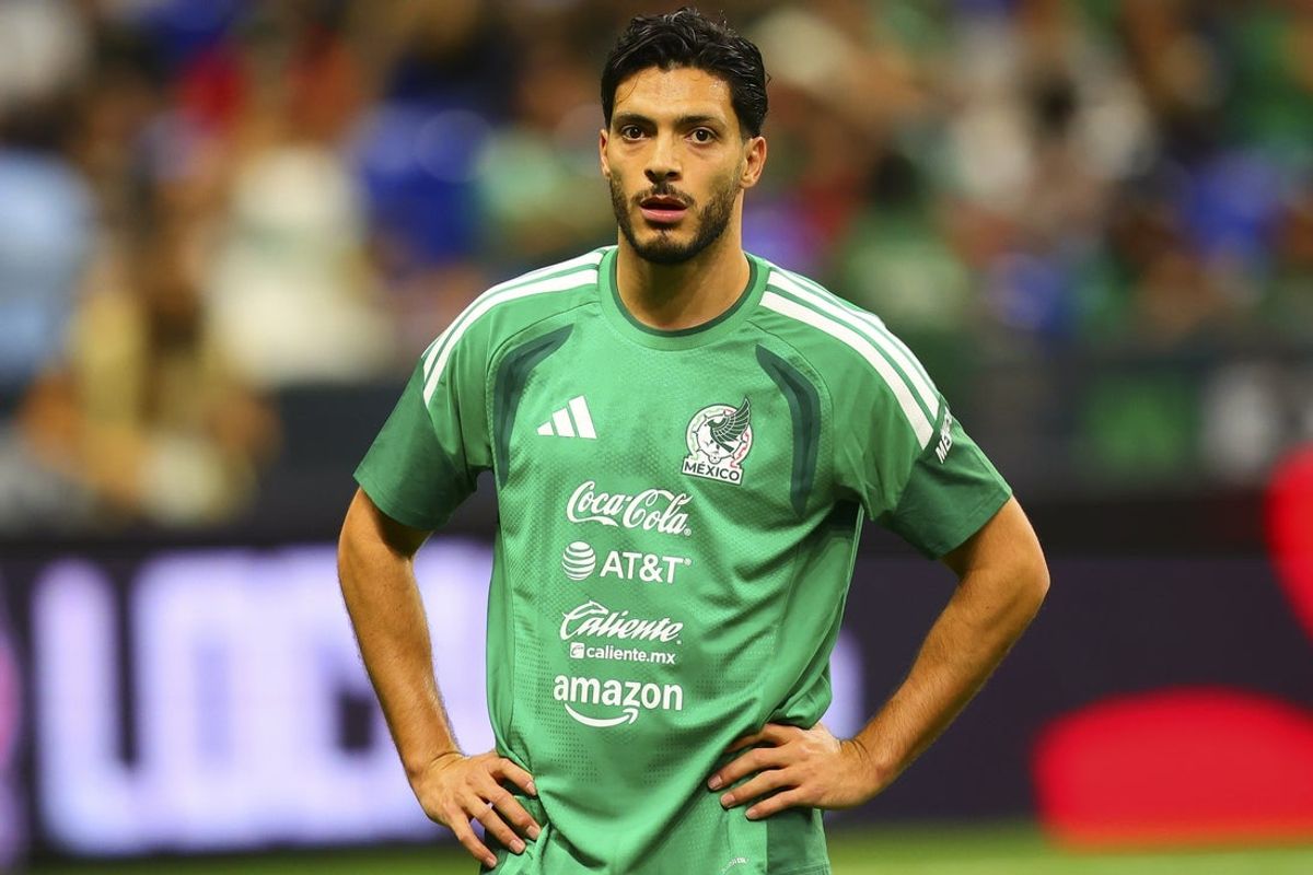 Nov 18, 2025; San Antonio, Texas, USA; Mexico forward Raul Jimenez (9) warms up before a match against Paraguay at the Alamodome. Mandatory Credit: Daniel Jefferson-Imagn Images